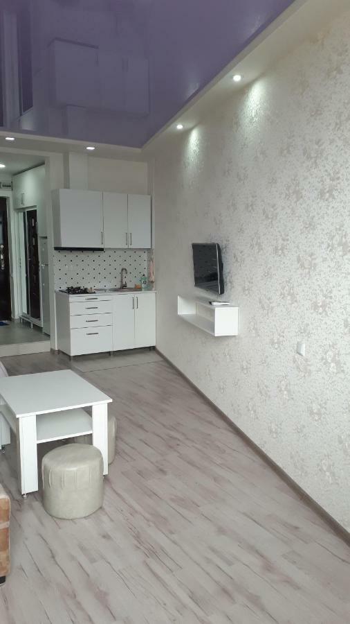 Vip Apartment 1 At Gorgiladze 118 Batumi Exterior photo